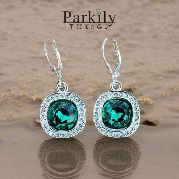 No Brand Jewelry - Earrings with emerald green Swarovski crystal handcrafted